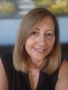 Meet your Posher, Joan